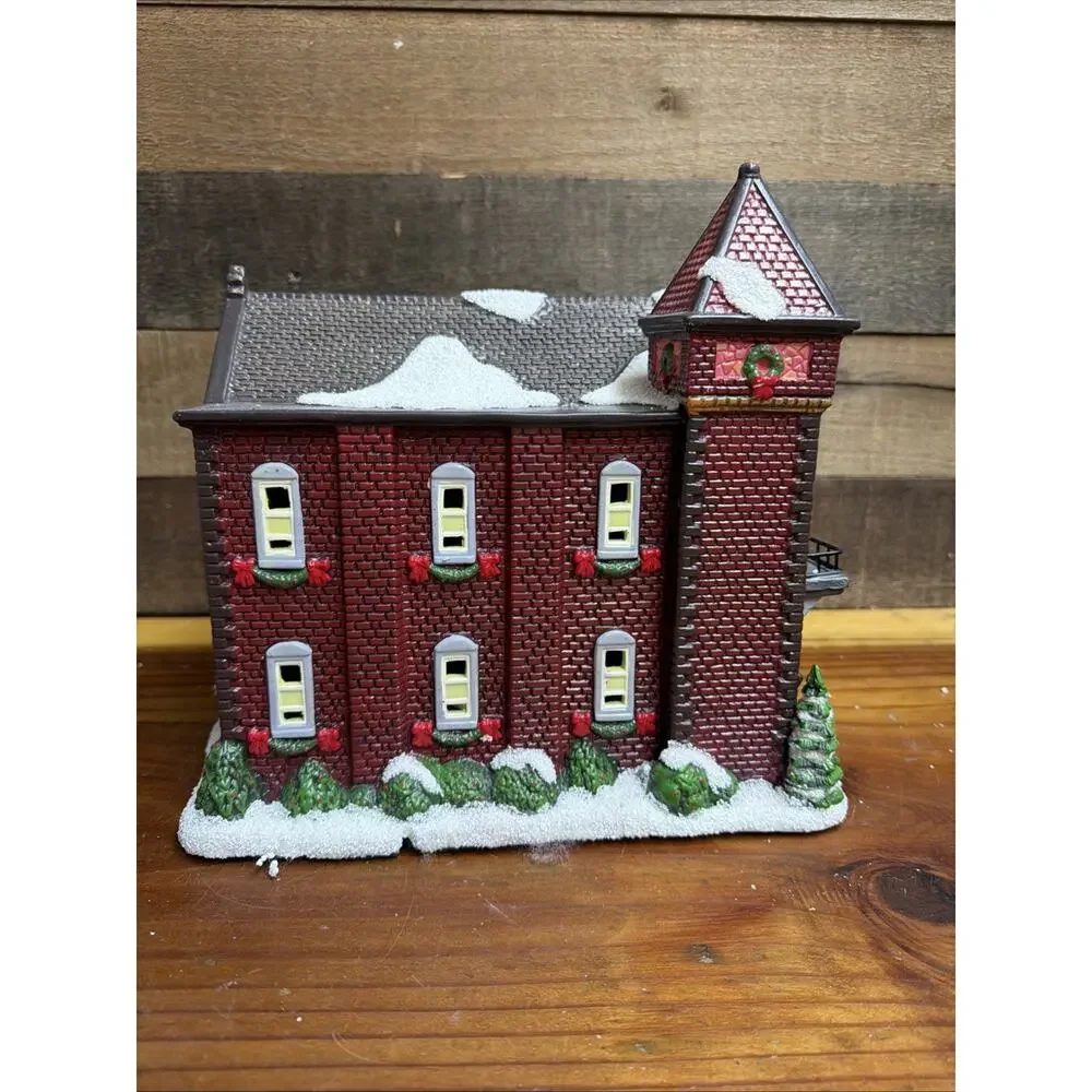 St Nicholas Square Village Collection Fire Station No 101 In Box